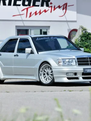 Autentický Rieger boční díl widebody II pro Mercedes 190 W201 sedan, GFK (laminát), mont. strana pravá, přední
